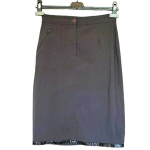 X:S Grey Women's Pencil Style Medium Length Skirt with Black Shiny Border Sz XS